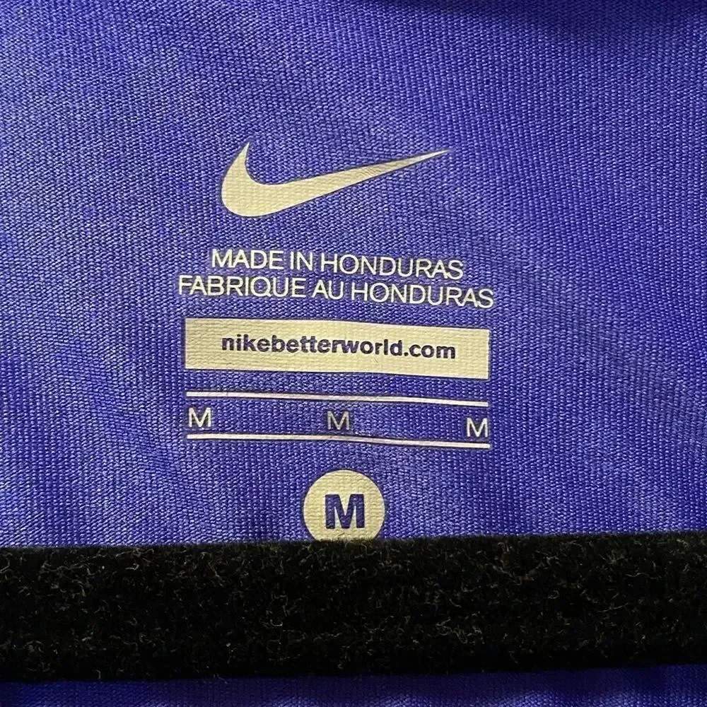 NIKE Swim Hydro Rash Guard UV Solid Long Sleeve Shirt NESS5300 Purple Women’s M